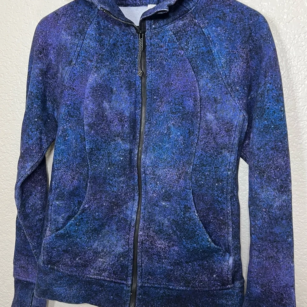 Lululemon Scuba Hoodie Polar Lights Blue Multi Size 8